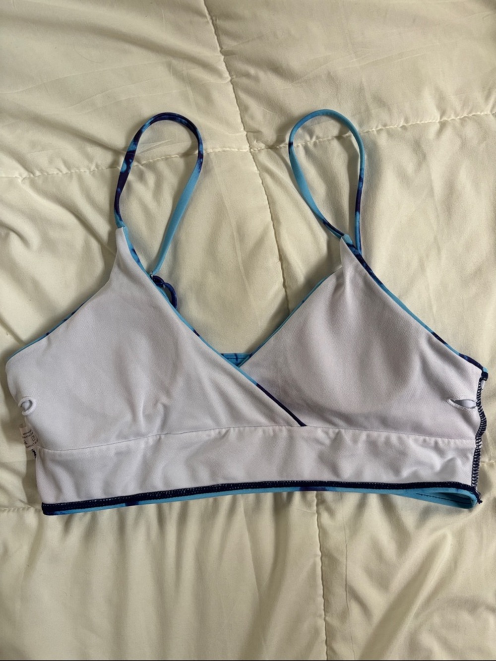 Blue Tie-Dye Triangle Bikini Top Size Large/Runs Small - Picture 4 of 7